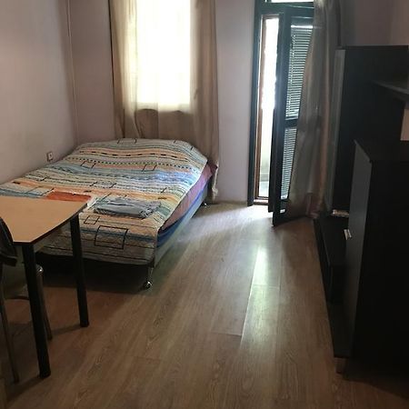 Studio Red Square Apartment Varna Luaran gambar